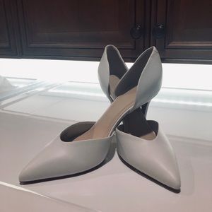 Marc Fisher White Leather Pump Heels